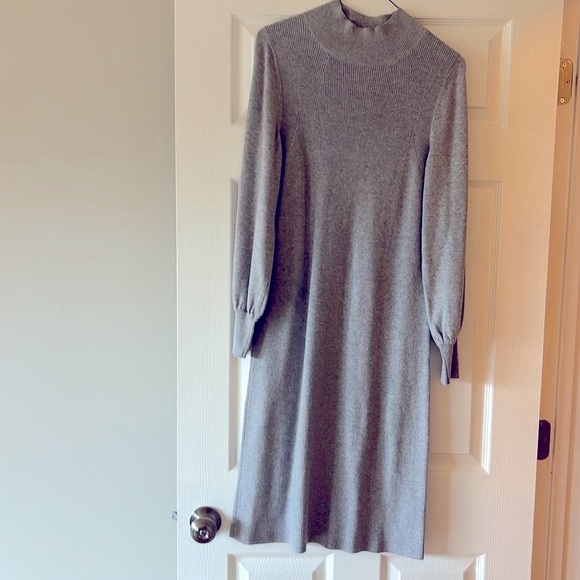 Banana Republic Gray Long-Sleeve Sweater Dress - Picture 3 of 8